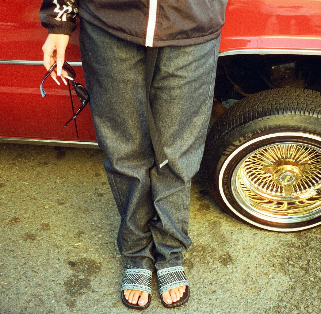 LR WESTSIDE Black Slides