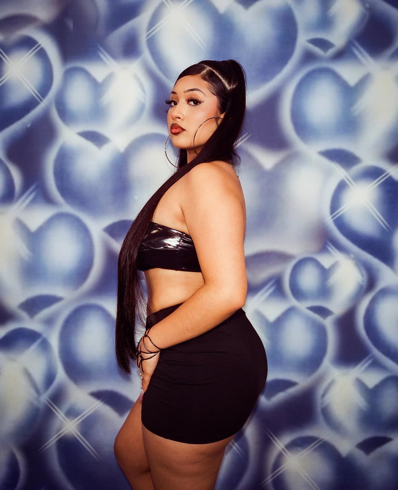 EXTRA EXTRA EXTRA XXX LARGE Y2K Early 2000s 'Hearts & Hynas' Glamour Shots Airbrush 90s Old School Backdrop (BLUE SILVER) (XXXL) Exclusive/Limited Edition!!