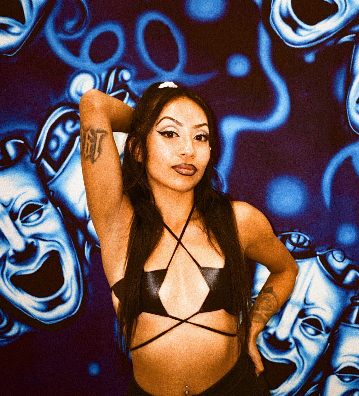 Lux Rosa 'Star Light' Crop Top (BLACK)