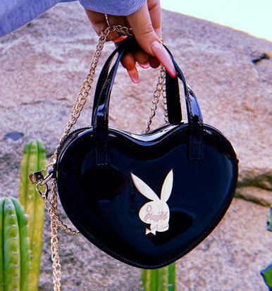 LIMITED EDITION Playgirl Glossy Cross Body Chain Link Heart Handbag W/ 24K Solid Gold Dice Zipper Pull BLACK ((Limited Edition))