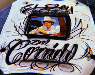 El Rey Del Corrido Airbrushed Fleece Blanket (White)