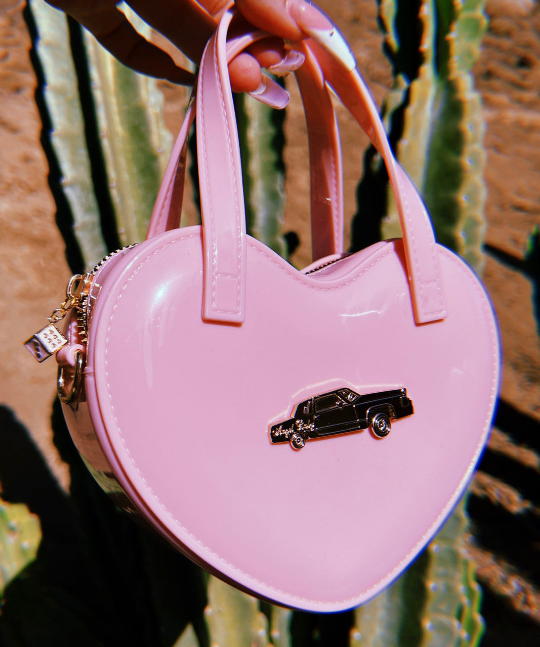 EXTRA SPECIAL LIMITED EDITION Angel Baby Low Low Glossy Cross Body Chain Link Heart Handbag W/ 24K Solid Gold Pink Dice Heart Dice Zipper Pull BUBBLEGUM PINK ((Limited Edition))