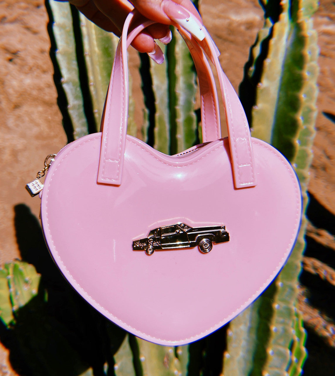 EXTRA SPECIAL LIMITED EDITION Angel Baby Low Low Glossy Cross Body Chain Link Heart Handbag W/ 24K Solid Gold Pink Dice Heart Dice Zipper Pull BUBBLEGUM PINK ((Limited Edition))