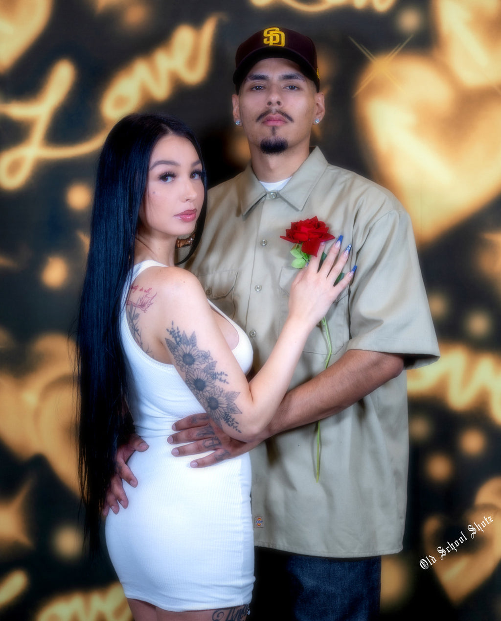 Early 2000s Y2K 'Teenage Love' Airbrush Glamour Shots 90s Backdrop (BROWN/GOLD) (Extra Large)