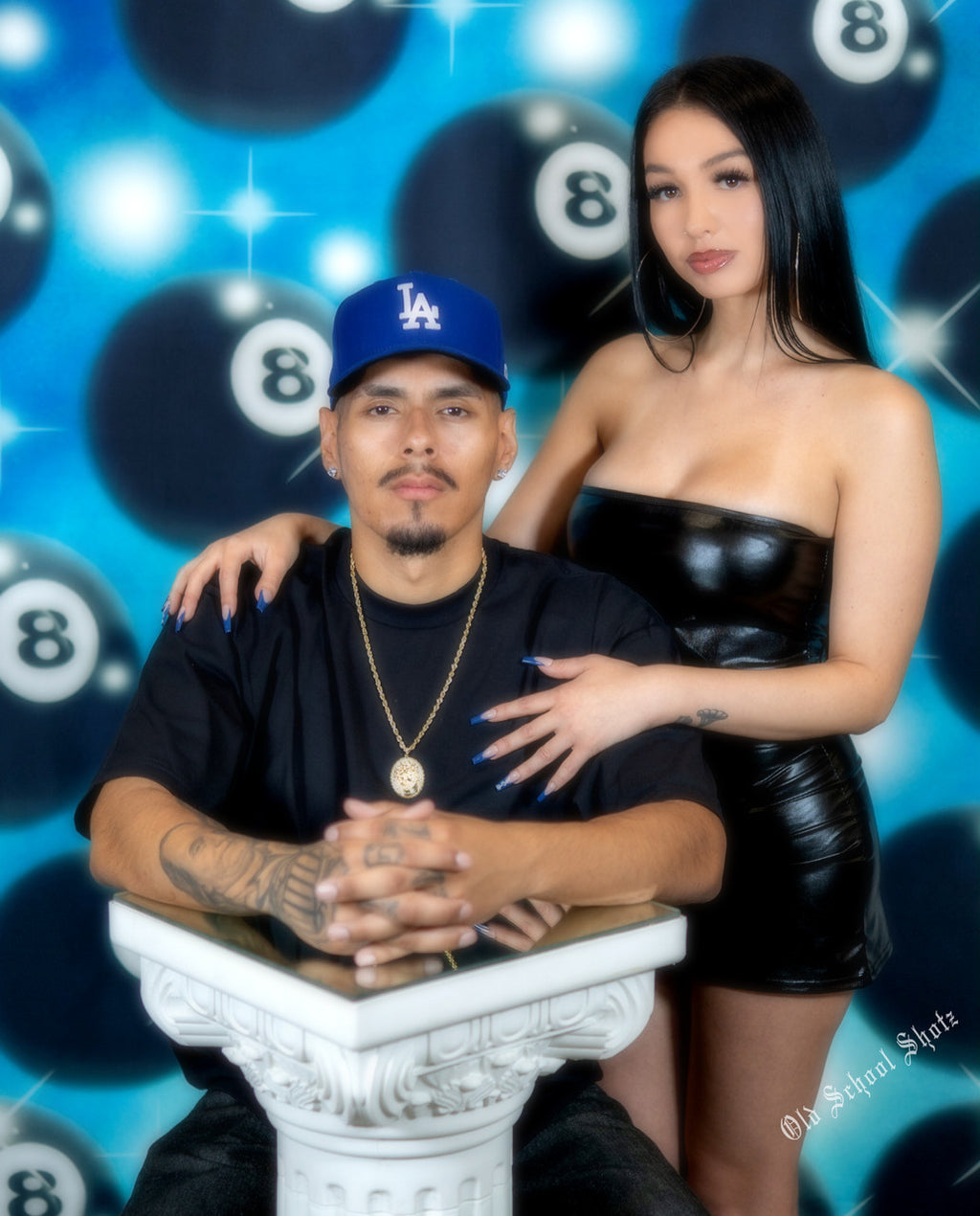 Glamour Shots Early 2000s Y2K 'Magic 8 Ball' Airbrush Studio Backdrop 90s Style (AQUA/BLUE OMBRÉ) (Extra Large)