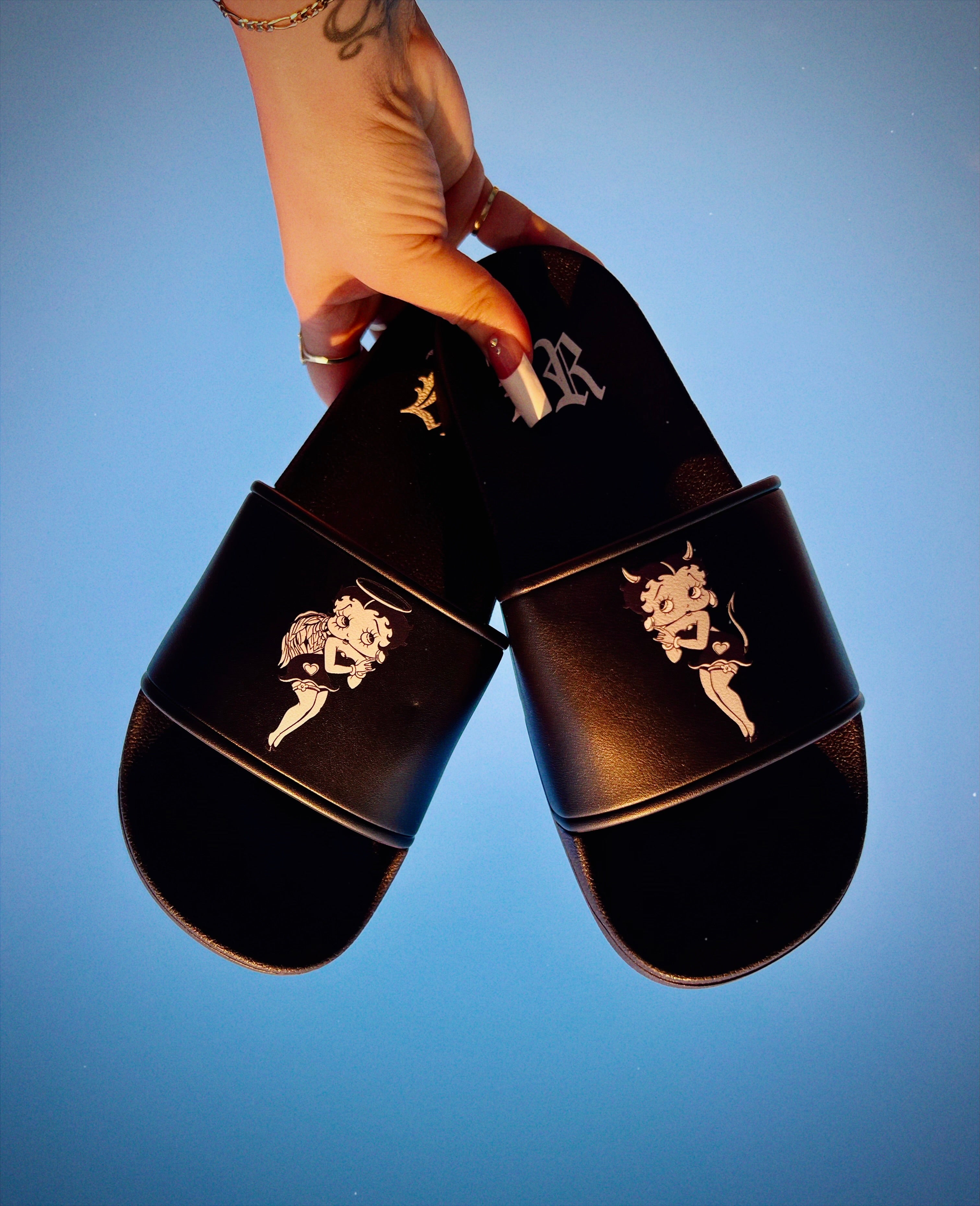 'Sweet & Spicy' Pen & Ink Slides (Black)