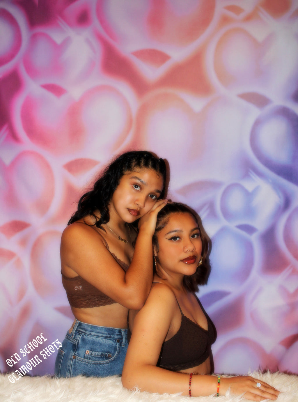 Early 2000s Y2K 'Hearts & Hynas Ombré Sorbet' Airbrush Glamour Shots 90s Backdrop (Ombré) (Extra Large)