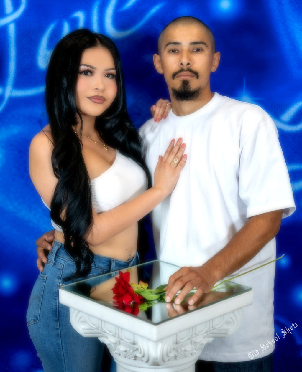 Glamour Shotz 'La-La Means I LOVE You' Airbrushed  Backdrop (True Blue) (Extra Large)