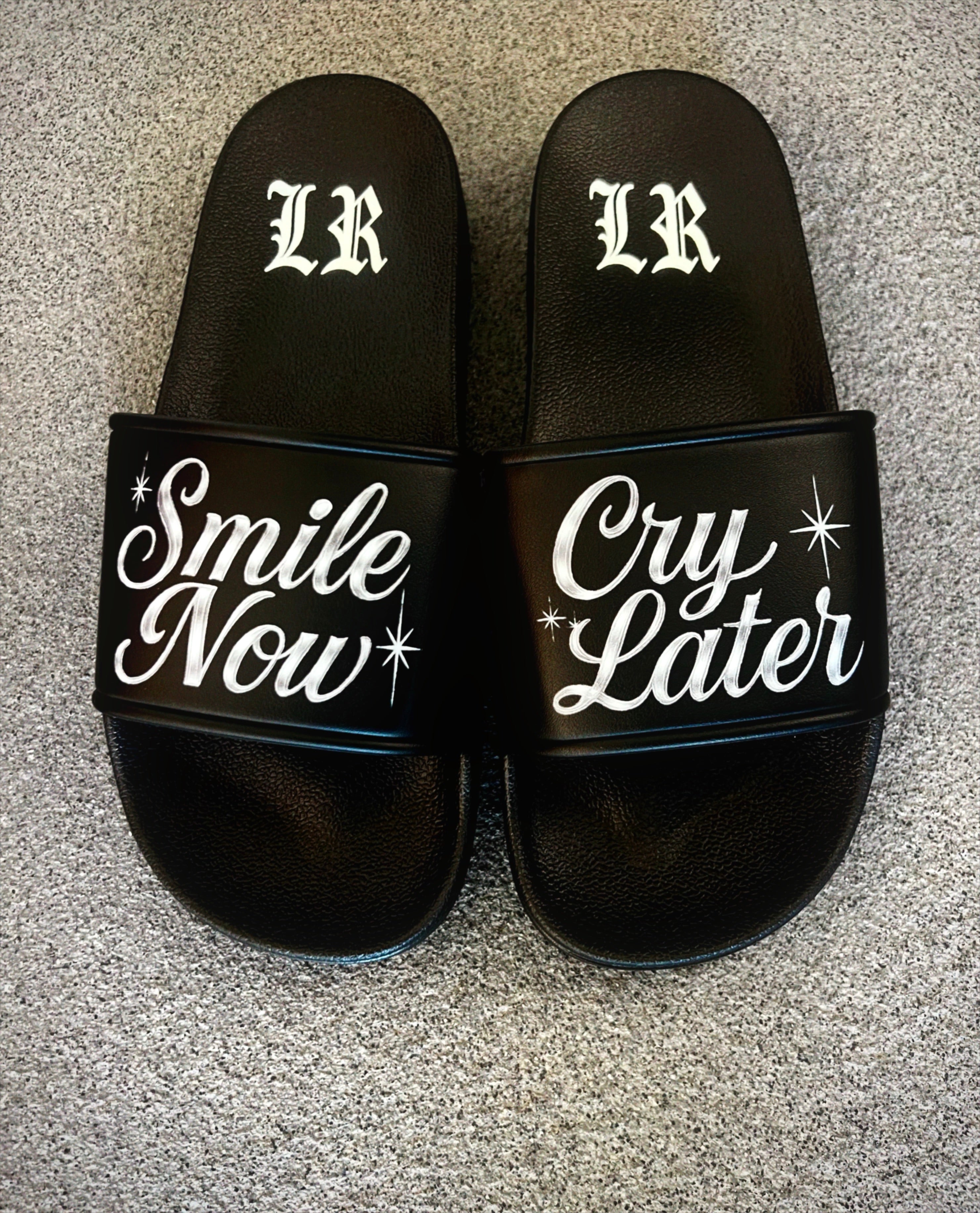 'Smile Now Cry Later' Chrome Glow Pen & Ink Slides (Black)