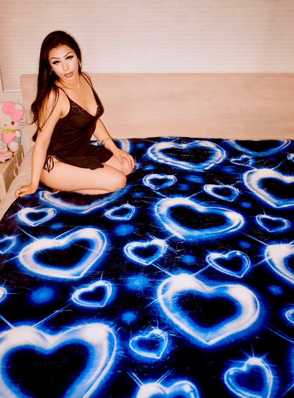 EXTRA LARGE 'HEART OF CHROME' Dice Airbrush Y2K Fleece Blanket (BLUES) *Limited Edition
