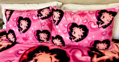 'PLAYGIRL AT HEART' Pillowcases (Set Of Two) *PINK