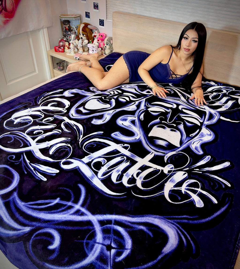 LIMITED EDITION EXTRA LARGE 'SMILE NOW CRY LATER' Airbrush Y2K Fleece Blanket (BLUES/NAVY)