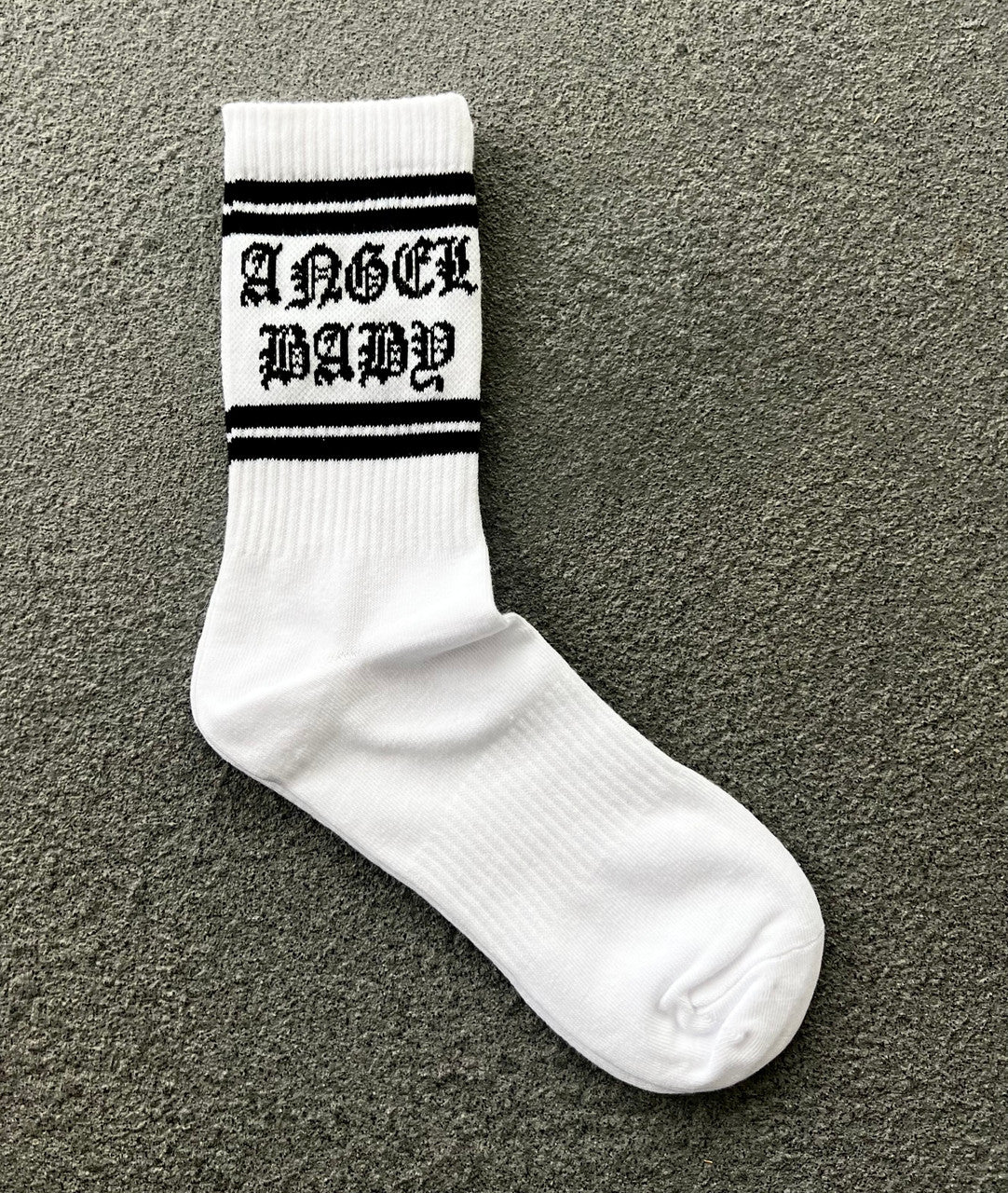 Angel Baby OE Socks (WHITE/BLACK)