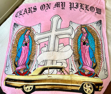 'Tears On My Pillow' Fleece Blanket (Pink)