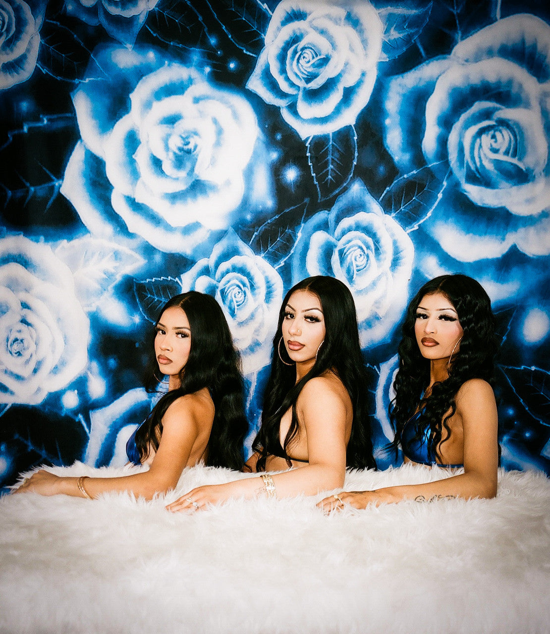 EXTRA EXTRA EXTRA XXXL LARGE EARLY 2000s Y2K 'IN FULL BLOOM' Airbrush 90s Glamour Shots Old School Backdrop (Blue) (XXXL) Exclusive/Limited Edition!!