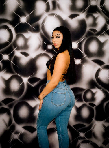 EXTRA EXTRA LARGE LIMITED EDITION 'HEARTS & HYNAS' Glamour Shotz Airbrushed Backdrop (BLACK) (XXL) Exclusive!!