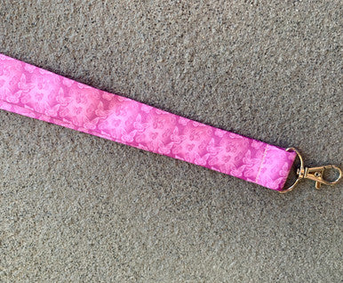 Airbrushed Pink Mariposa Lanyard (Pink)