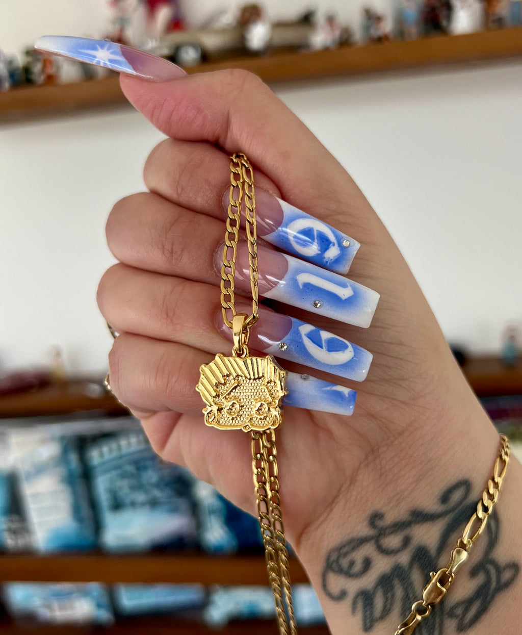 Lux Rosa ANGEL BABY Figaro Necklace (18K Gold Filled) 20"