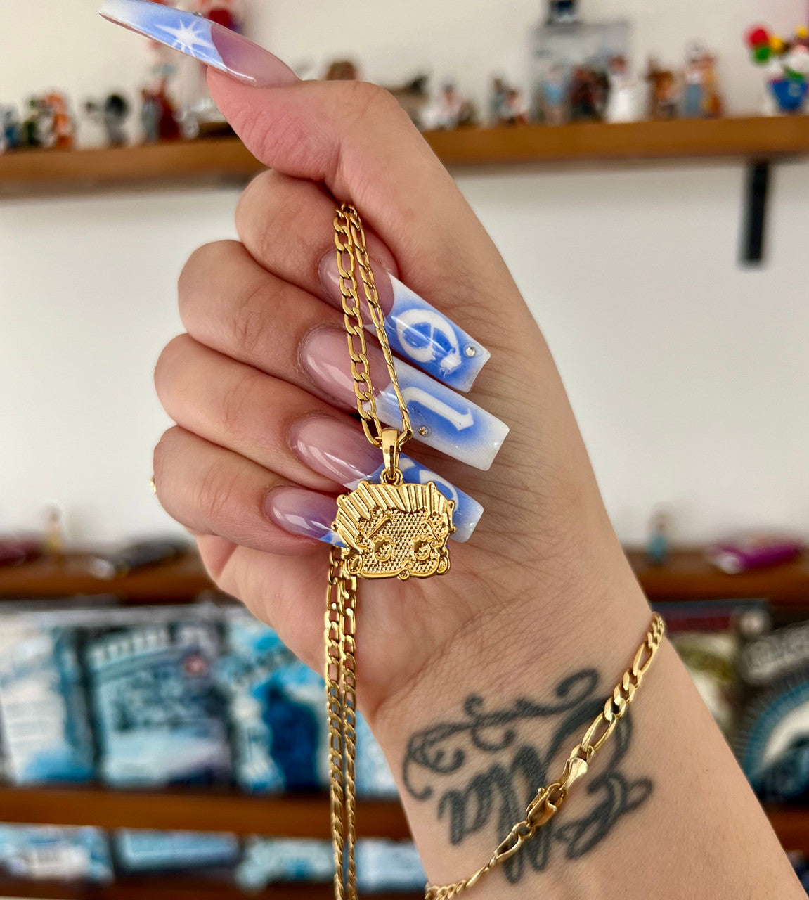 Lux Rosa ANGEL BABY Figaro Necklace (18K Gold Filled) 20"