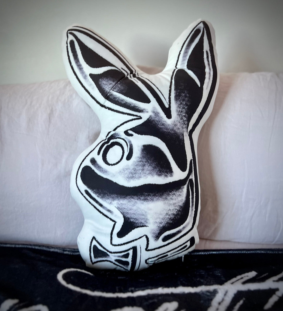 'INTERNATIONAL PLAYGIRL CLUB' Pen & Ink Die Cut Decorative Pillow (White/Black)
