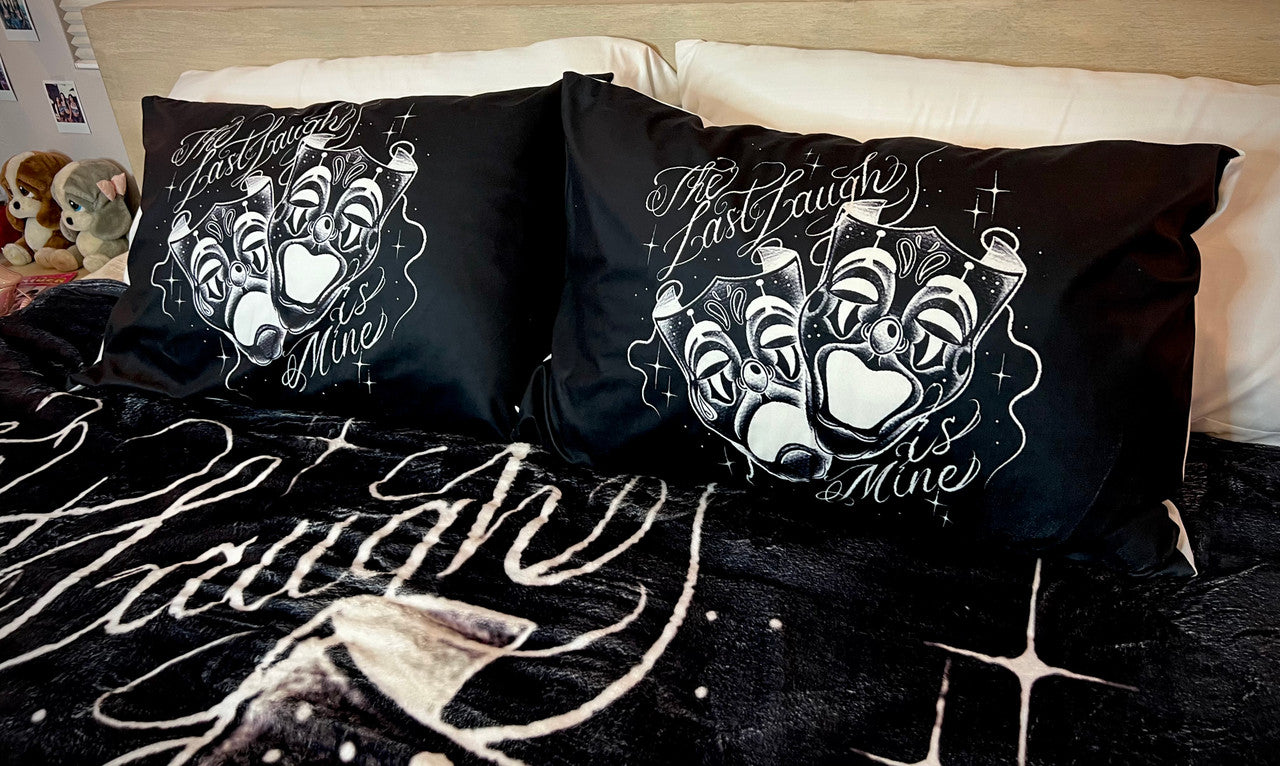 'THE LAST LAUGH IS MINE' Pillowcases (Set Of Two) *BLACK