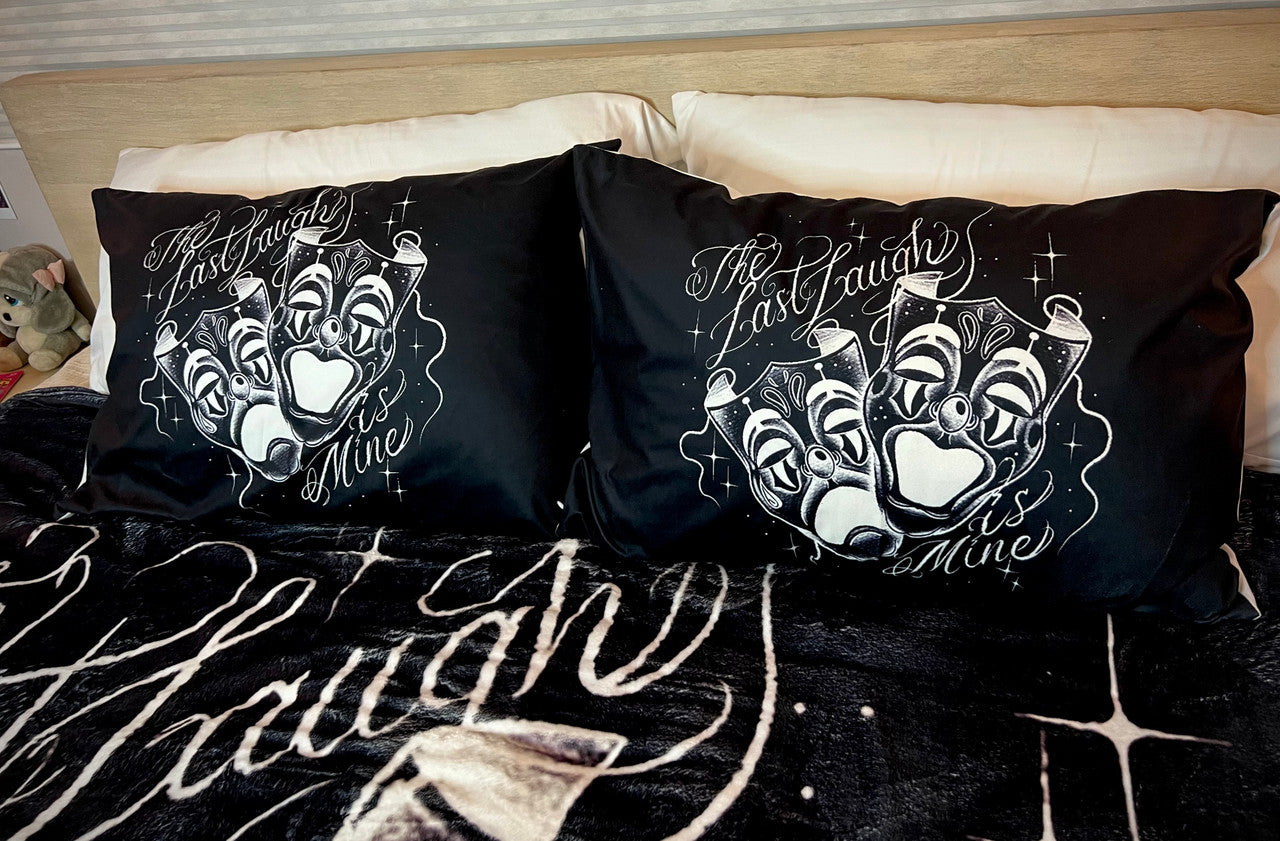 'THE LAST LAUGH IS MINE' Pillowcases (Set Of Two) *BLACK