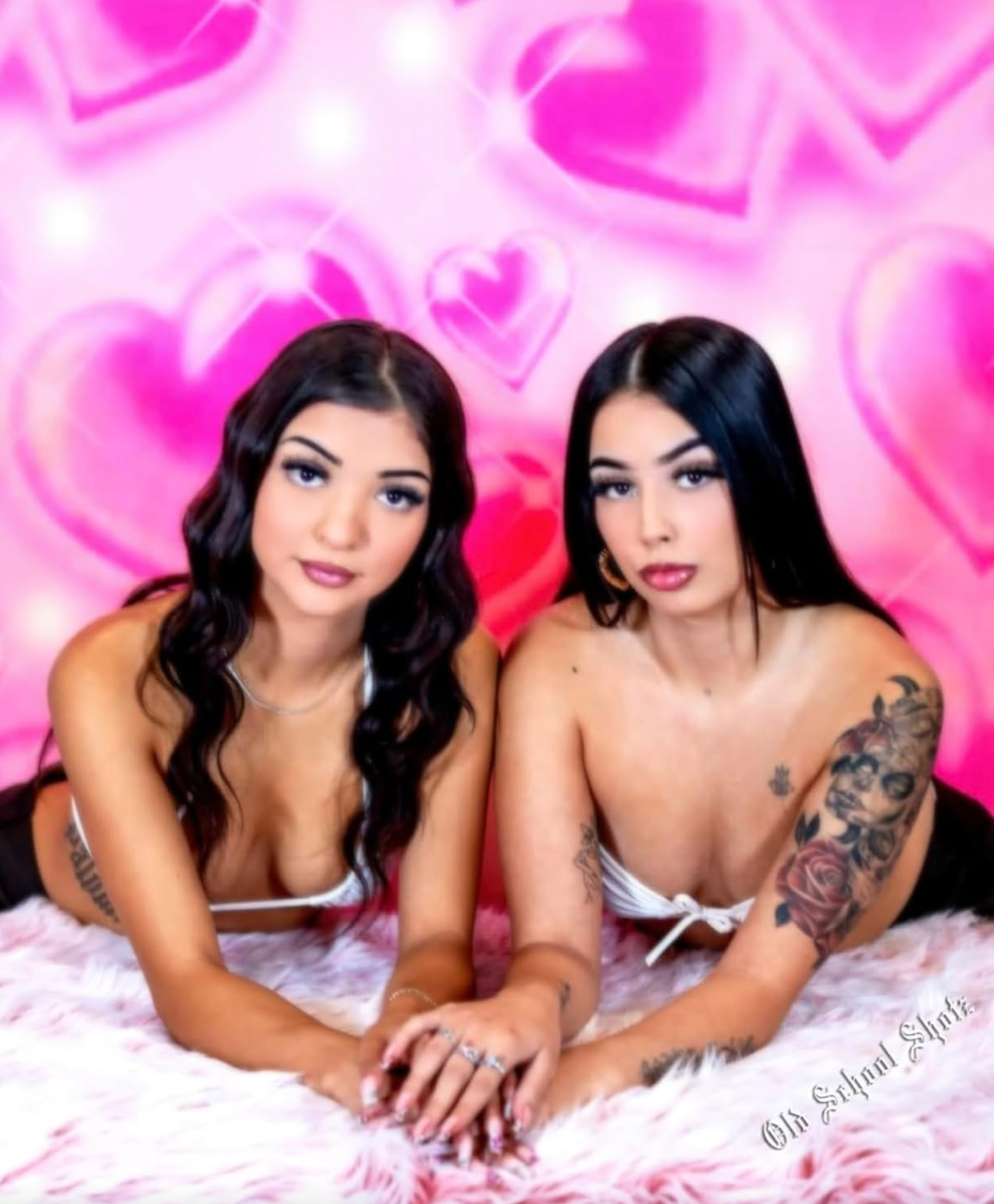 EXTRA EXTRA EXTRA XXX LARGE Y2K Early 2000s 'Fool In Love With You' Heart Airbrush Glamour Shots 90s Backdrop (Bubblegum Pink) (XXXL) Exclusive/Limited Edition!!