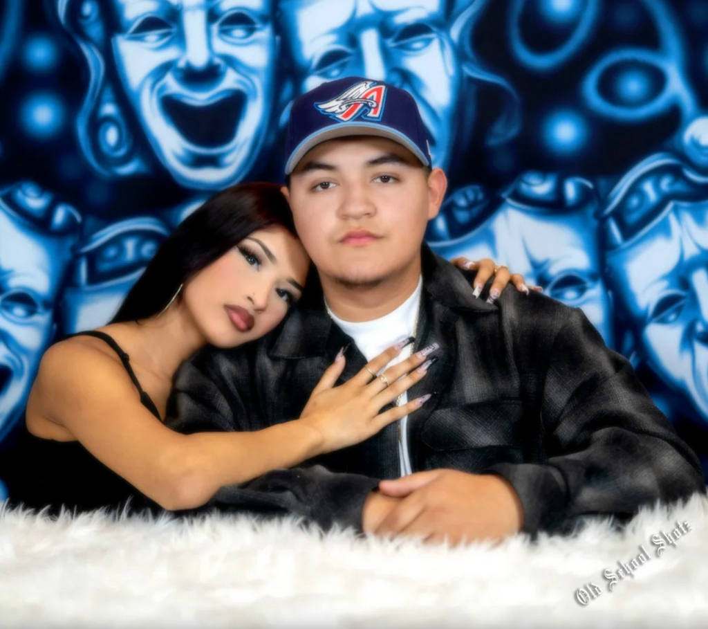 EXTRA EXTRA EXTRA XXXL AIRBRUSH EARLY 2000s Y2K 'SMILE NOW CRY LATER ' Glamour Shots Ptofessional 90s Backdrop (MIDNIGHT BLUES) (XXXL) Exclusive