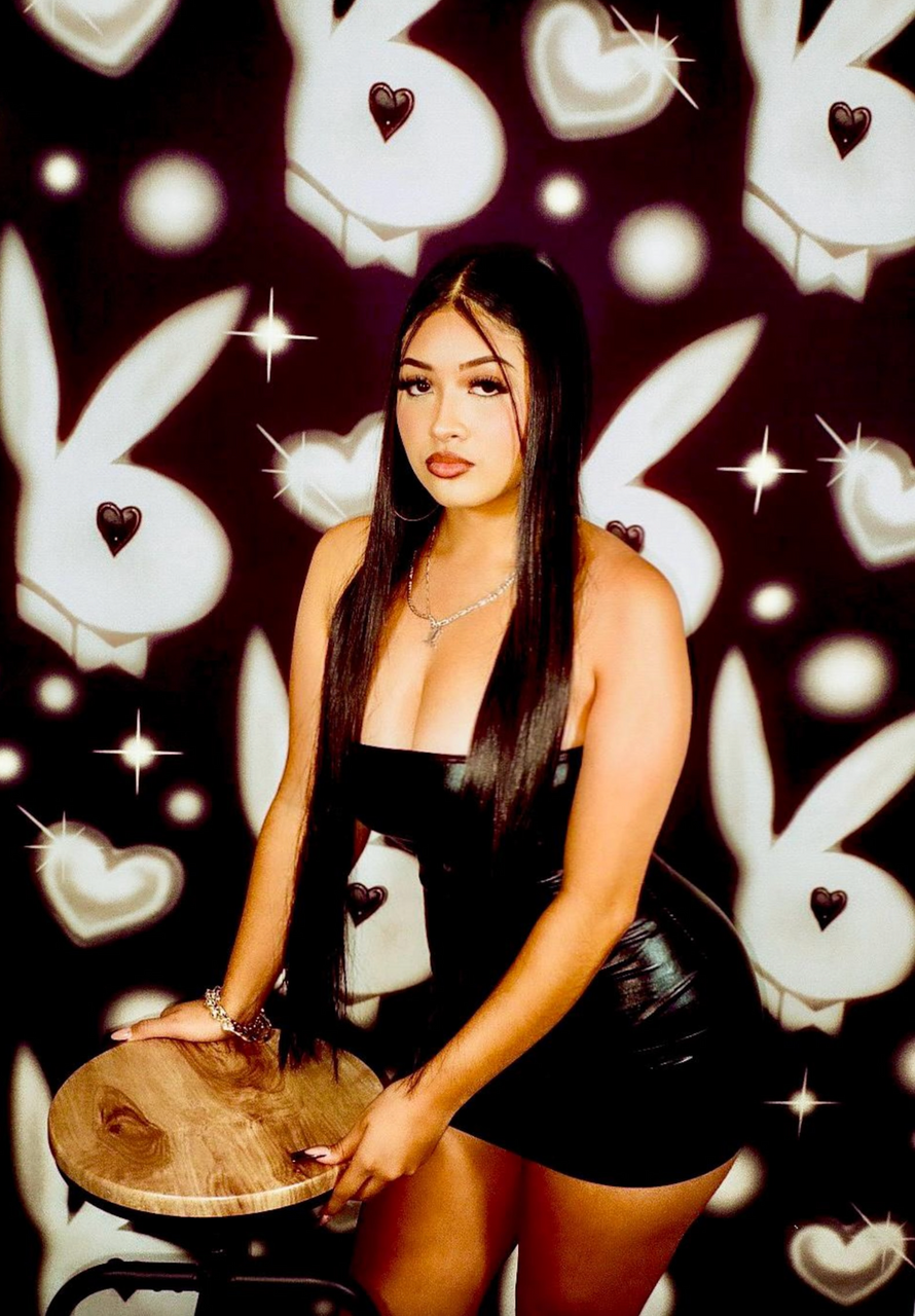 Glamour Shotz 'Player At Heart' Airbrushed Backdrop (Black) (Extra Large)