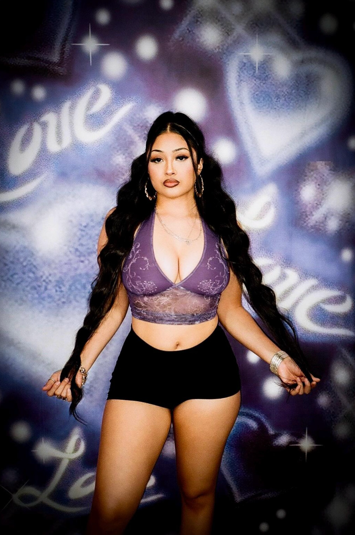 LIMITED EDITION VALENTINE'S Y2K Early 2000s 'La-La Means I LOVE You' Airbrush 90s Glamour Shots Backdrop (Purple/Blue/Silver) (Extra Large)
