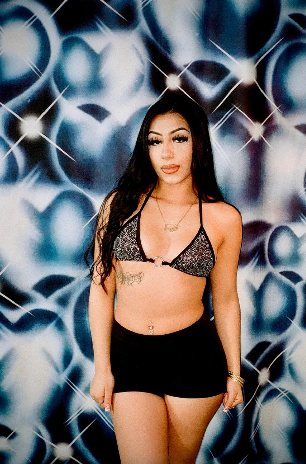 EXTRA EXTRA LARGE EARLY 2000s Y2K 'Hearts & Hynas' Glamour Shots Airbrush 90s Old School Backdrop (MIDNIGHT) (XXL) Exclusive!!