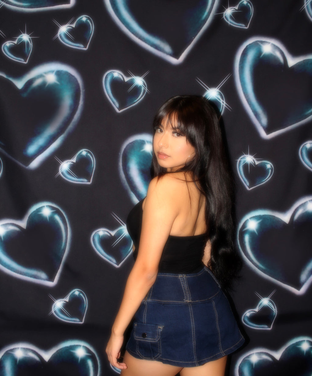 Glamour Shotz 'Heart Of Glass' Airbrushed Backdrop (Black) (Extra Large)