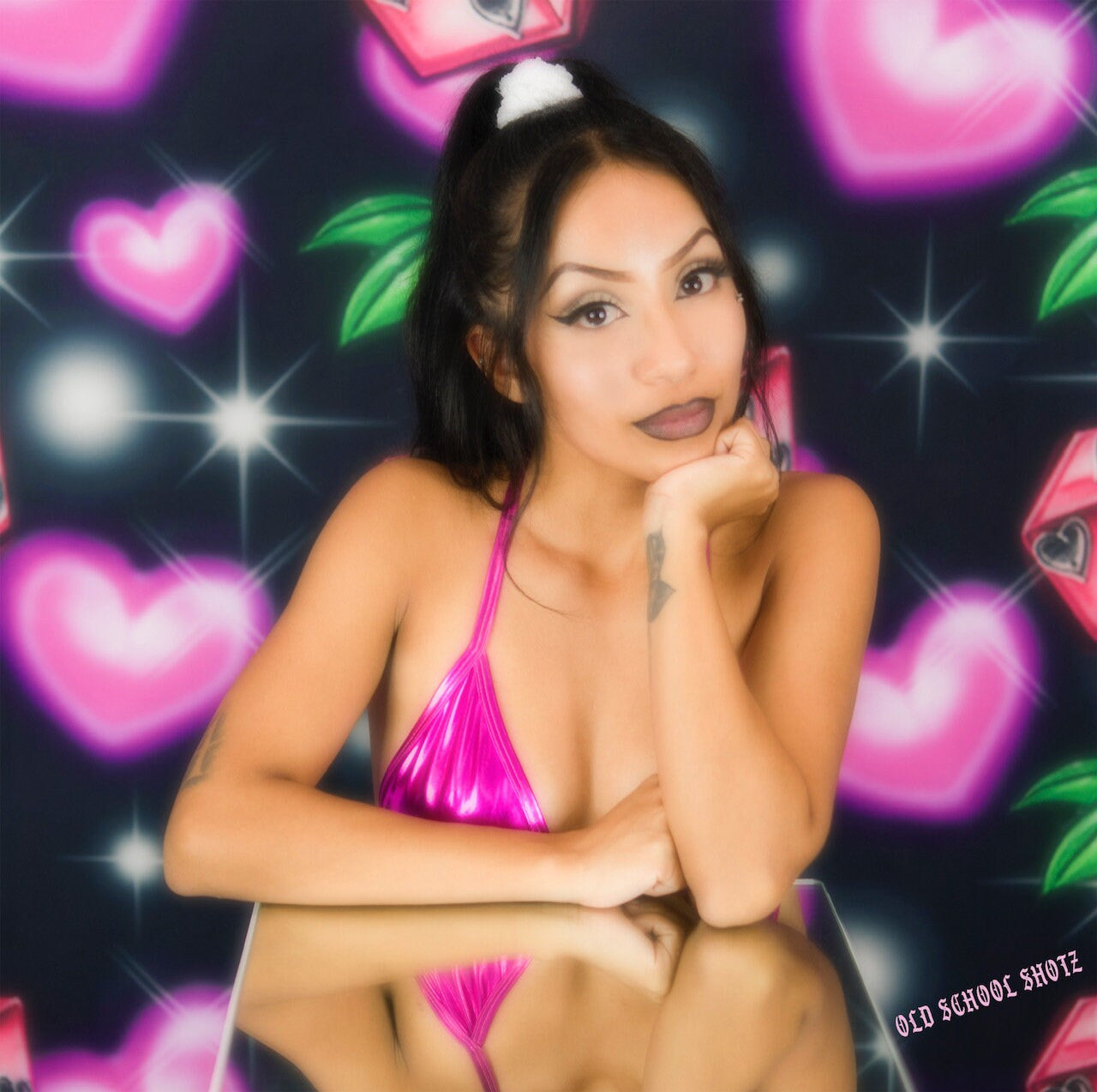 LIMITED EDITION Glamour Shotz  Airbrushed 'Wild Cherry' Backdrop (Blk/Pink/Red) (Extra Large)