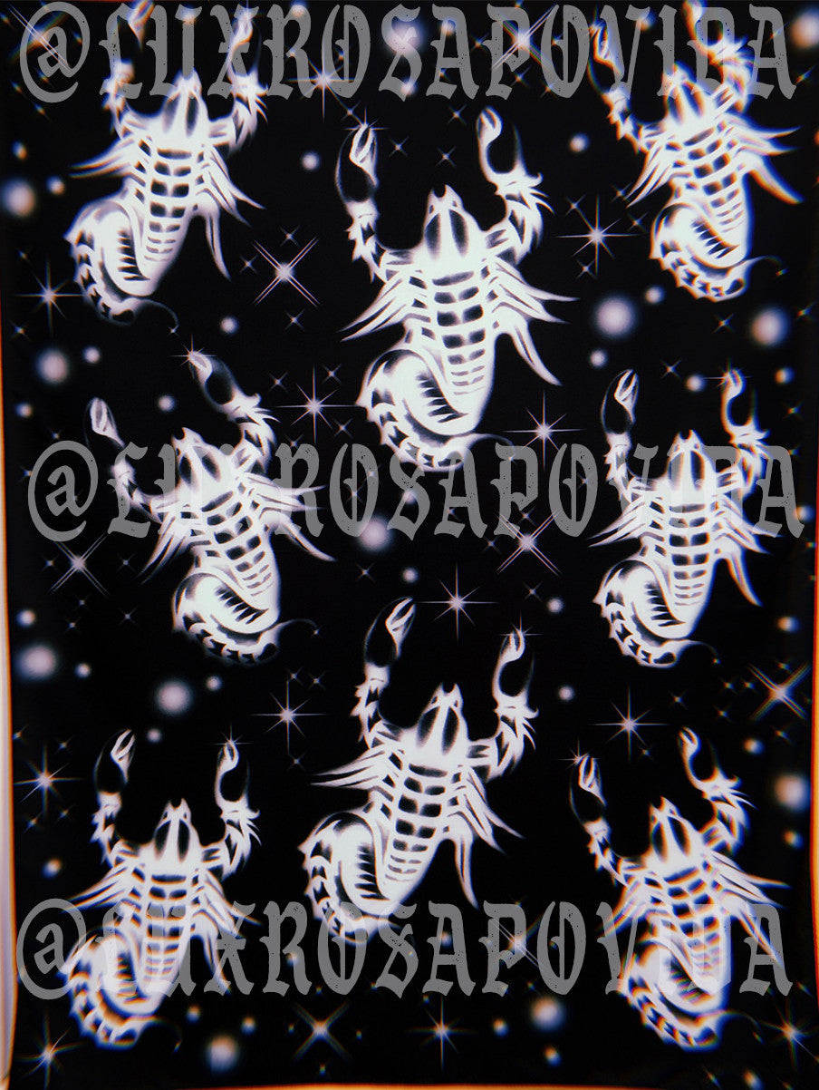 Glamour Shotz 'Scorpion King' Airbrushed Backdrop BLACK/WHITE (X-Large)